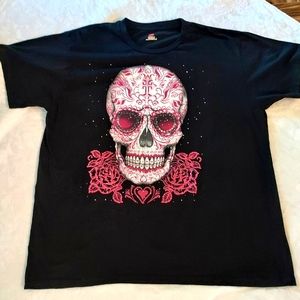Black Cotton Tee by Hanes with a fun Skull Design: Size 3X